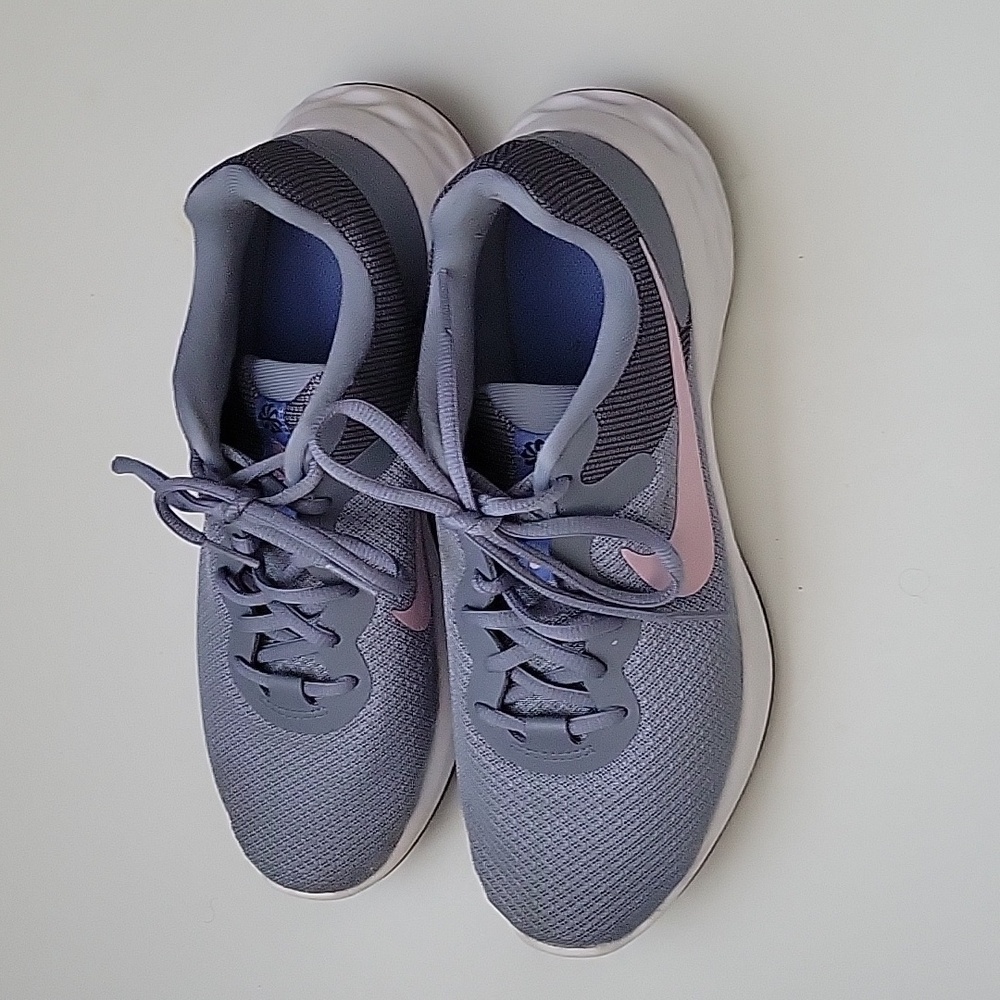 Nike Revolution Women's Sneakers(active wear)